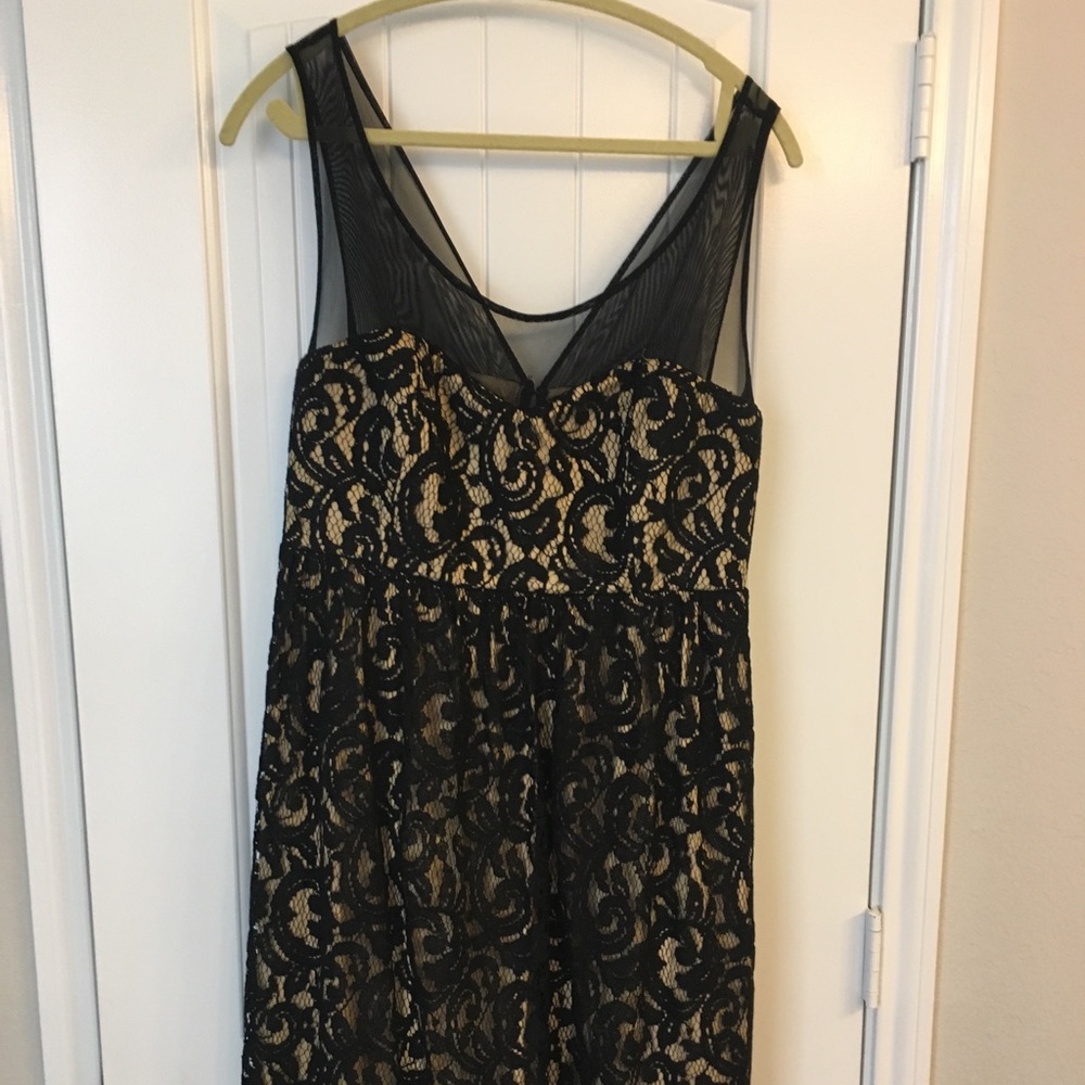 Lace dress